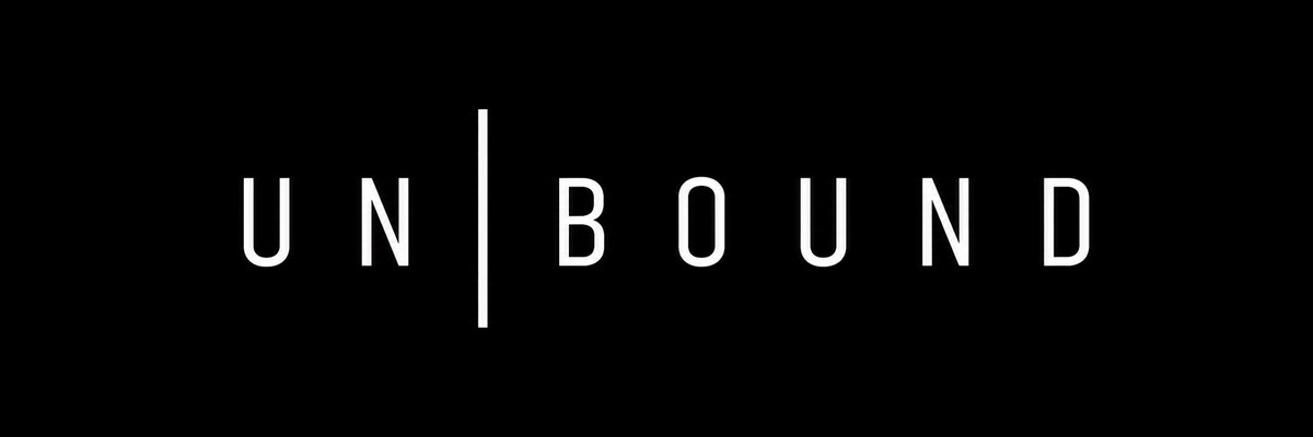 UNBOUND Minimalist Black Sweatshirt