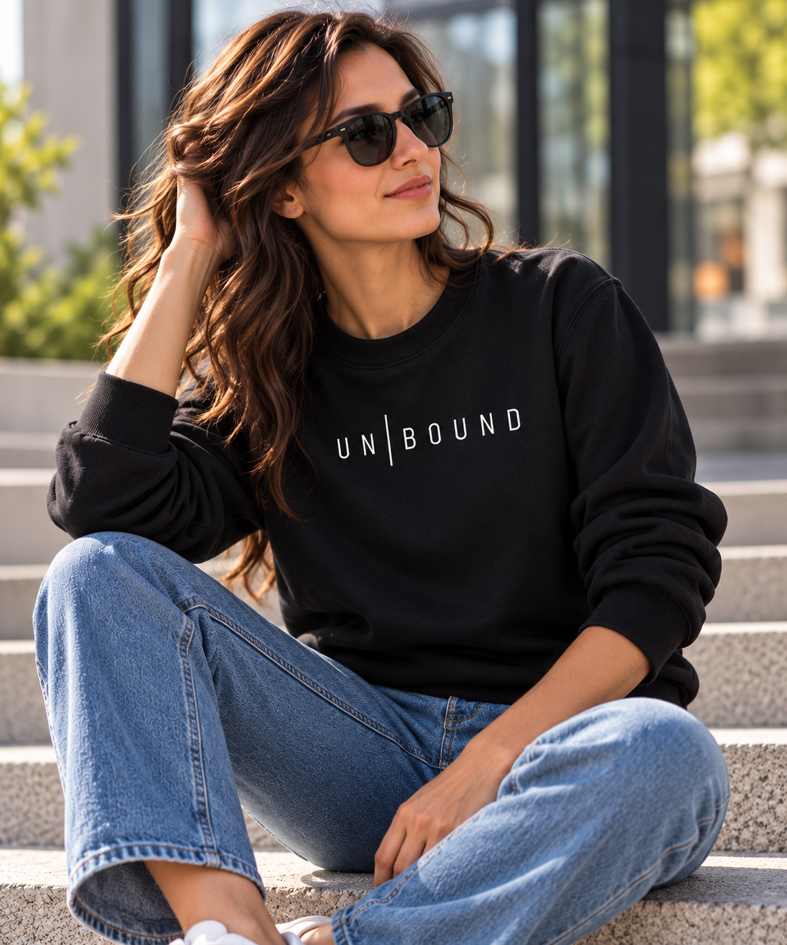 UNBOUND Minimalist Black Sweatshirt